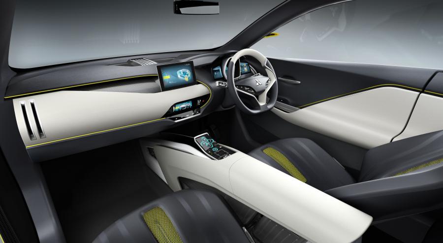  Mitsubishi eX Concept 2015 года  (фото 9 из 33)